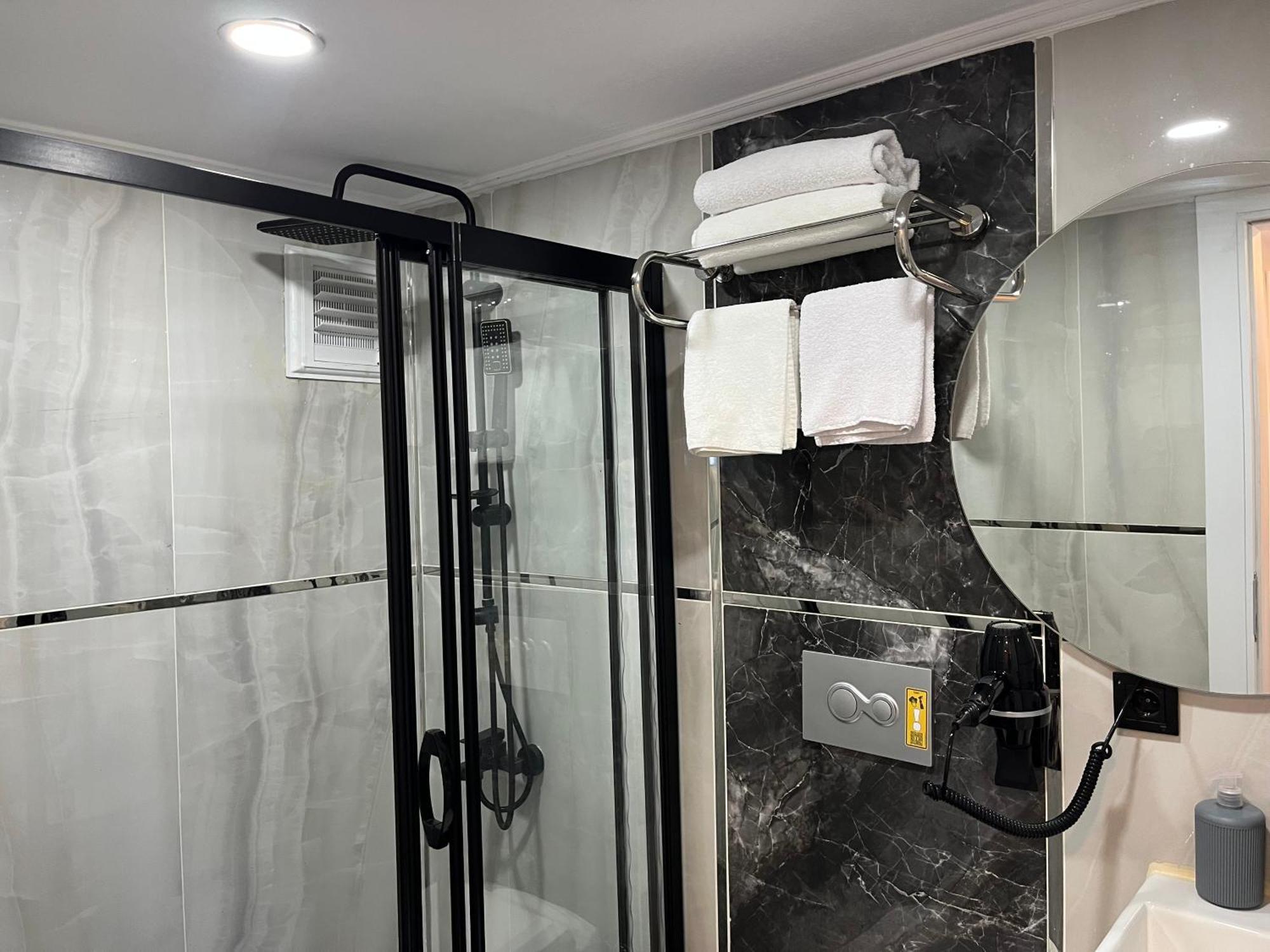 White Palace Halic 伊斯坦布尔 外观 照片